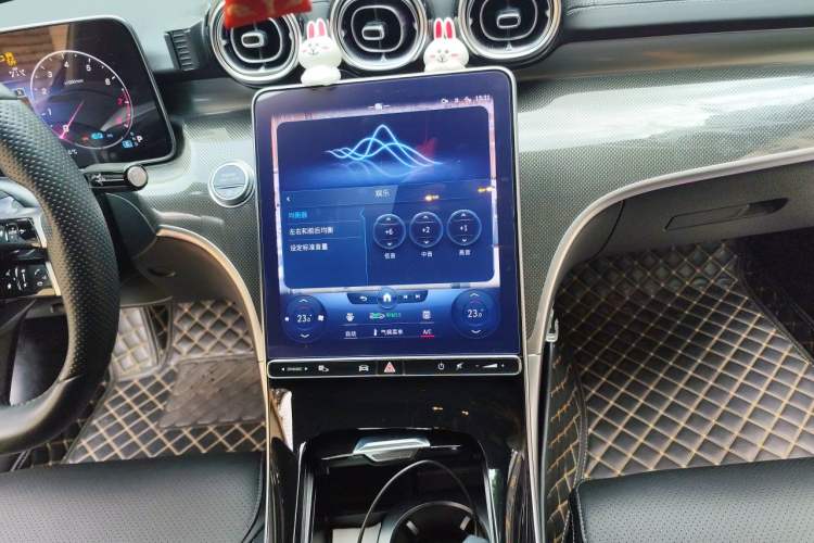 Used Mercedes-Benz C-Class 2022 Restyled C 260 L Sport Edition Audio And AC Panel