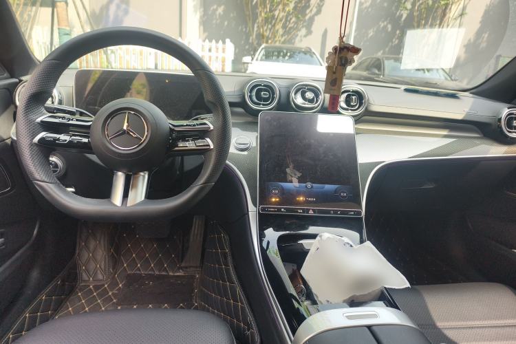 Used Mercedes-Benz C-Class 2022 Restyled C 260 L Sport Edition Center Console