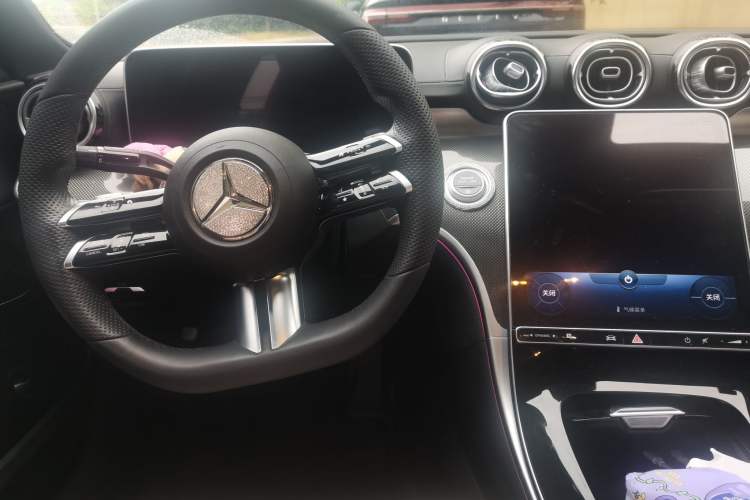 Used Mercedes-Benz C-Class 2022 C 260 L Sport Edition Center Console