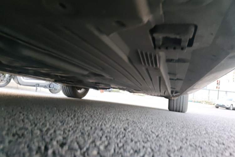Used Mercedes-Benz C-Class 2022 C 200 L Sport Edition Chassis Front Left