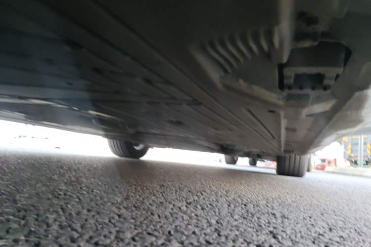 Used Mercedes-Benz C-Class 2022 C 200 L Sport Edition Chassis Rear Right