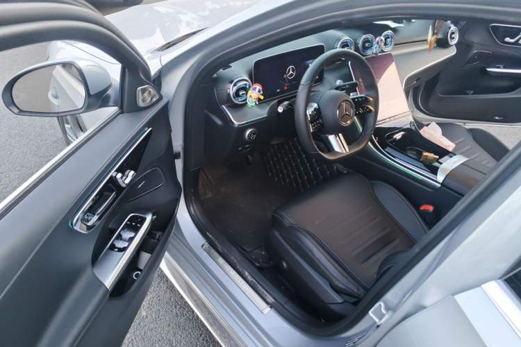 Used Mercedes-Benz C-Class 2022 C 200 L Sport Edition Driver Seat