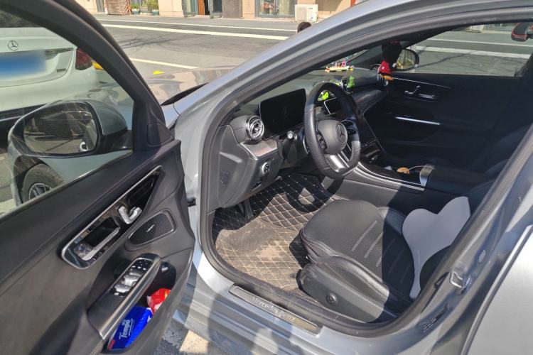 Used Mercedes-Benz C-Class 2022 Restyled C 260 L Sport Edition Driver Seat