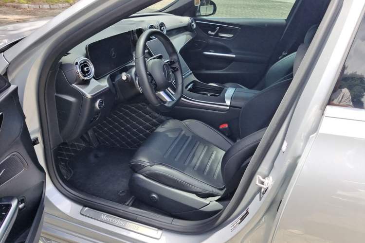 Used Mercedes-Benz C-Class 2022 C 260 L Sport Edition Driver Seat