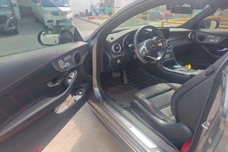 Used Mercedes-Benz C-Class 2022 Refreshed C 260 Coupe Driver Seat