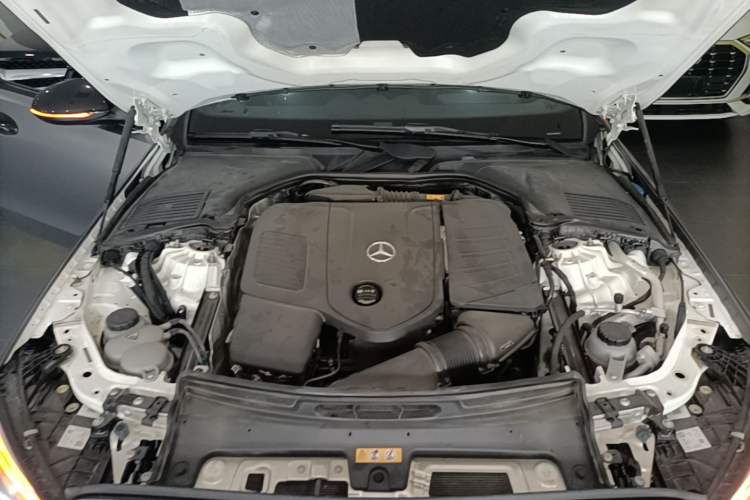 Used Mercedes-Benz C-Class 2022 C 200 L Sport Edition Engine Bay