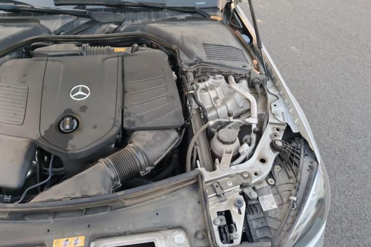 Used Mercedes-Benz C-Class 2022 C 200 L Sport Edition Engine Bay Left