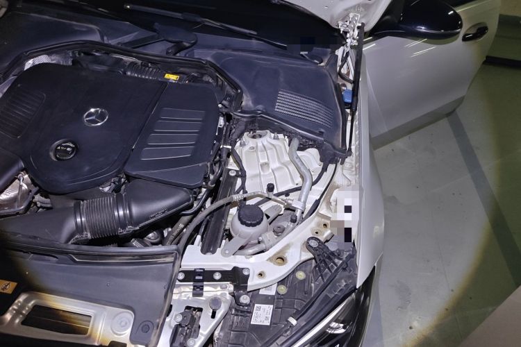 Used Mercedes-Benz C-Class 2022 C 260 L Sport Edition Engine Bay Left