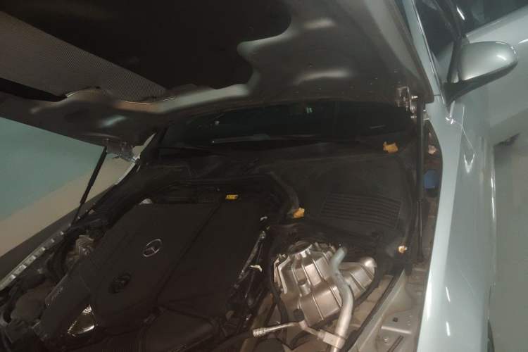 Used Mercedes-Benz C-Class 2022 Restyled C 260 L Sport Edition Engine Bay Left