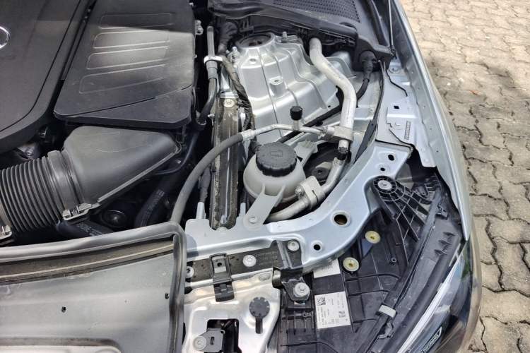 Used Mercedes-Benz C-Class 2022 C 260 L Sport Edition Engine Bay Left