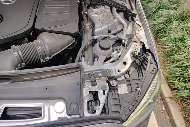 Used Mercedes-Benz C-Class 2022 Restyled C 260 L Sport Edition Engine Bay Left