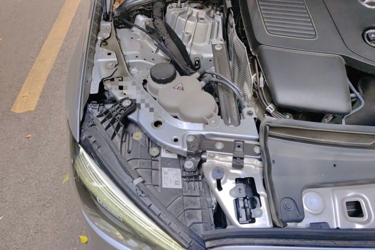 Used Mercedes-Benz C-Class 2022 Restyled C 260 L Sport Edition Engine Bay Right