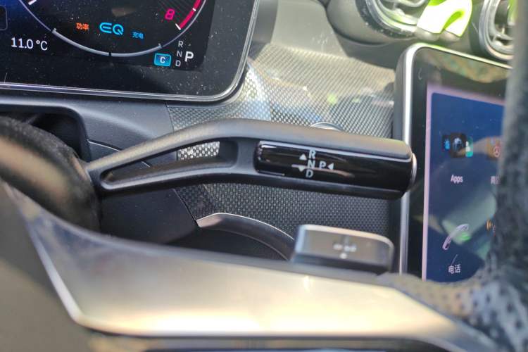 Used Mercedes-Benz C-Class 2022 Restyled C 260 L Sport Edition Gear Lever