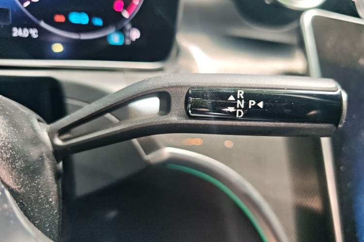 Used Mercedes-Benz C-Class 2022 C 260 L Sport Edition Gear Lever