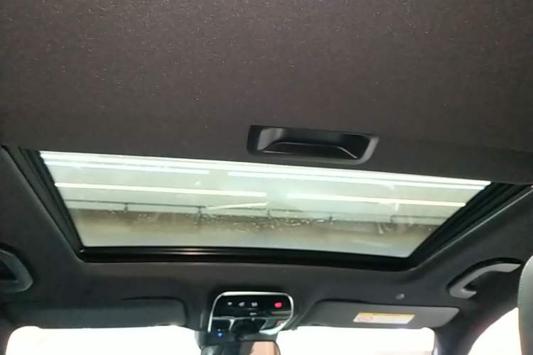 Used Mercedes-Benz C-Class 2022 Restyled C 200 L Sport Edition Headliner