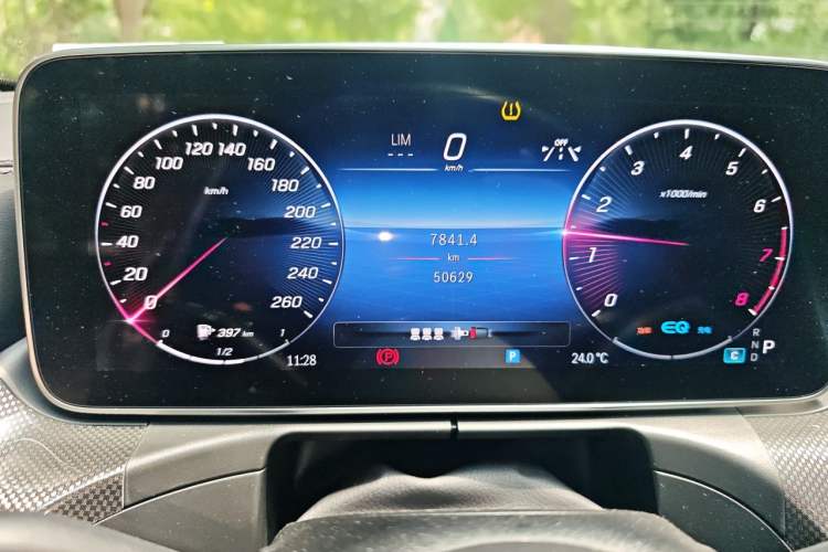 Used Mercedes-Benz C-Class 2022 C 260 L Sport Edition Instrument Cluster