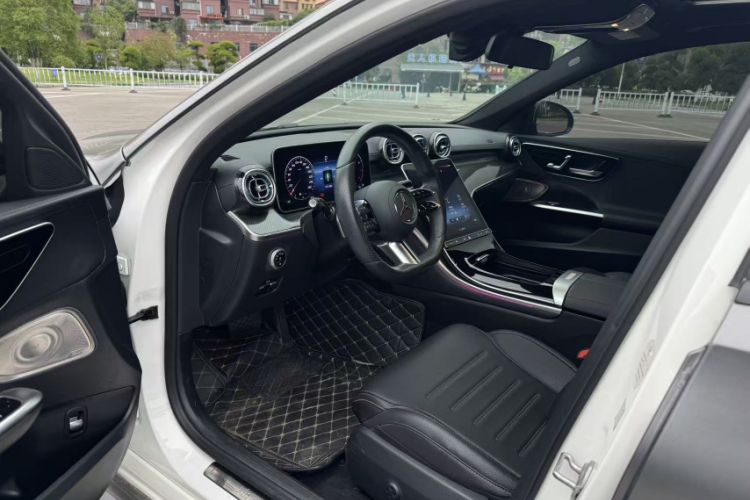 Used Mercedes-Benz C-Class 2022 C 200 L Sport Edition Interior 1