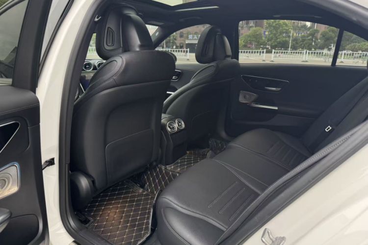Used Mercedes-Benz C-Class 2022 C 200 L Sport Edition Interior 2