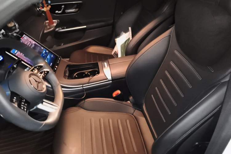Used Mercedes-Benz C-Class 2022 C 260 L Obsidian Night Sport Edition Left Front Seat