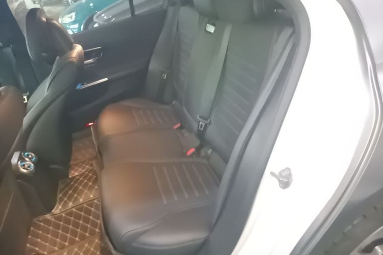 Used Mercedes-Benz C-Class 2022 C 200 L Sport Edition Left Rear Seat