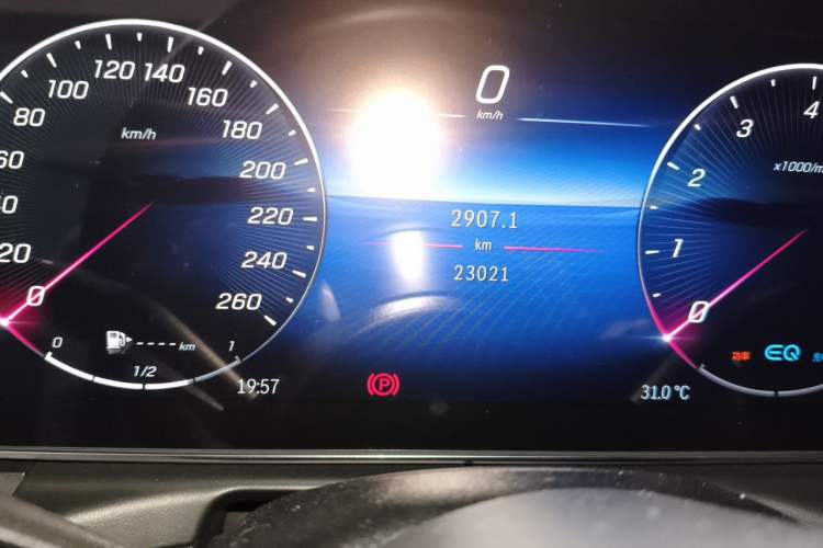 Used Mercedes-Benz C-Class 2022 C 260 L Obsidian Night Sport Edition Odometer Close Up