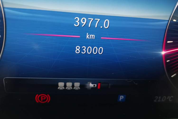 Used Mercedes-Benz C-Class 2022 C 260 L Sport Edition Odometer Close Up