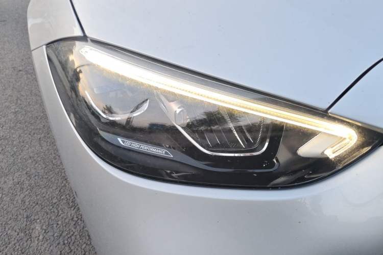 Used Mercedes-Benz C-Class 2022 C 200 L Sport Edition Right Front Headlight