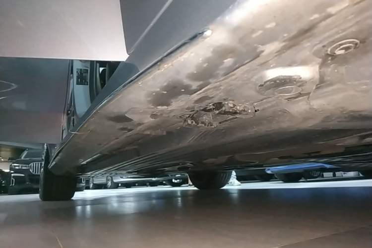Used Mercedes-Benz C-Class 2022 Restyled C 260 L Sport Edition Right Side Sill