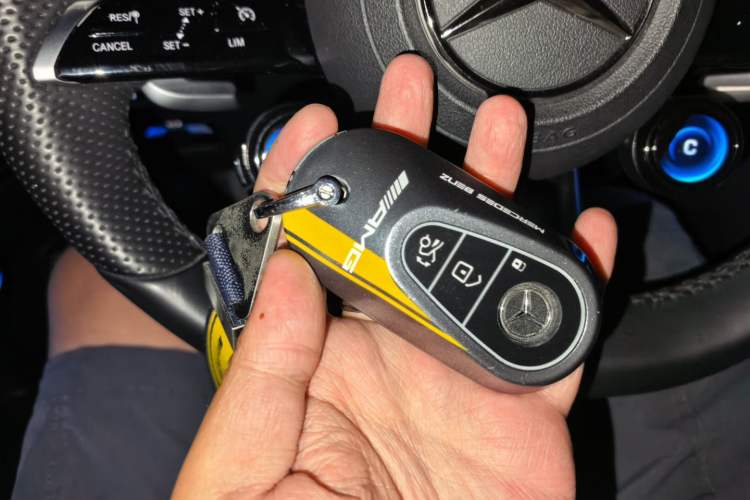 Used Mercedes-Benz C-Class 2022 Restyled C 260 L Sport Edition Vehicle Key