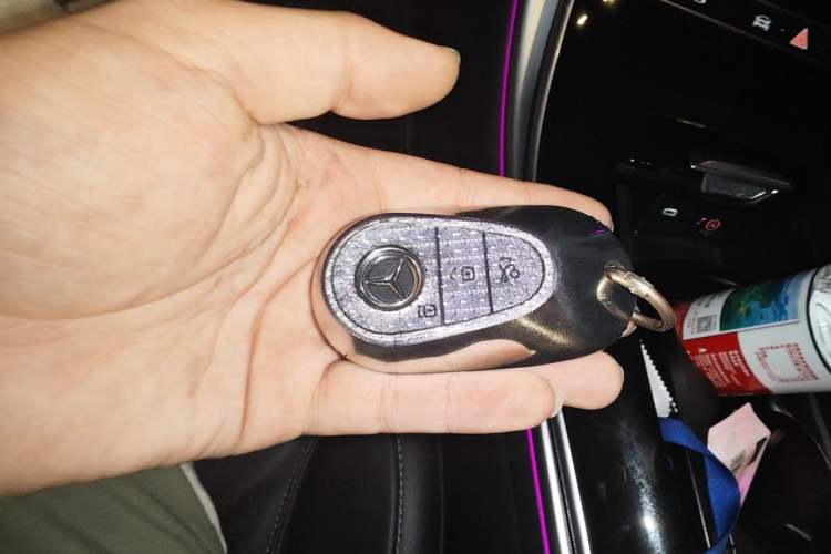 Used Mercedes-Benz C-Class 2022 Restyled C 260 L Sport Edition Vehicle Key