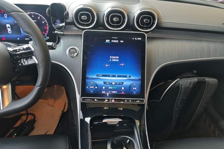 Used Mercedes-Benz C-Class 2022 Restyled C 200 L Sport Edition Audio And AC Panel