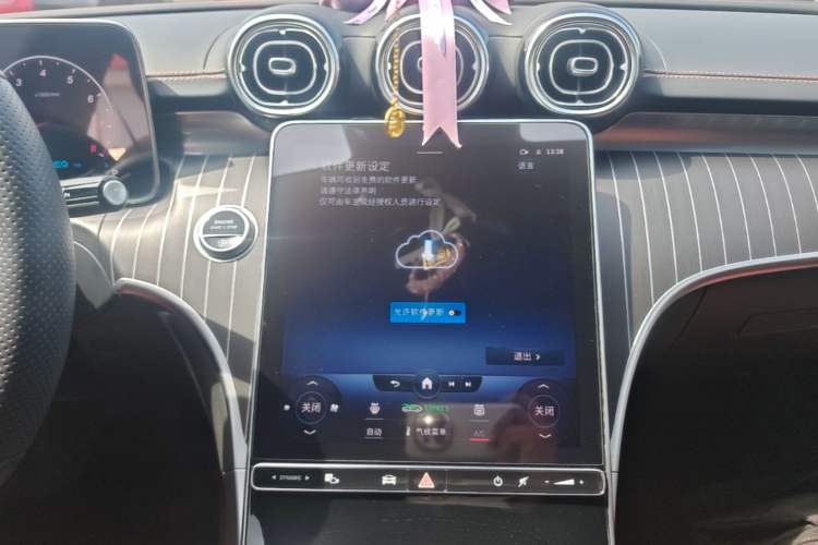 Used Mercedes-Benz C-Class 2022 Restyled C 260 L Sport Edition Audio And AC Panel
