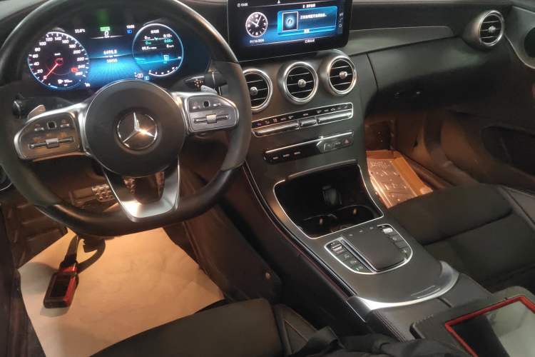 Used Mercedes-Benz C-Class 2022 Refreshed C 260 Coupe Audio And AC Panel