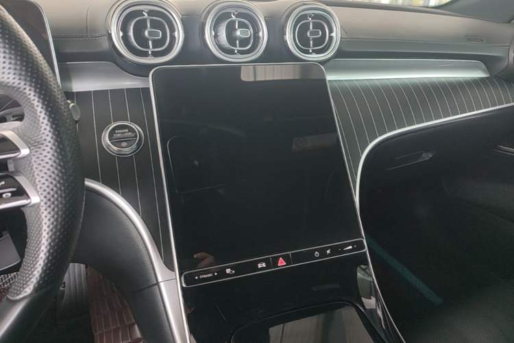Used Mercedes-Benz C-Class 2022 Restyled C 200 L Sport Edition Audio And AC Panel