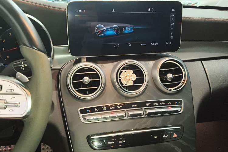 Used Mercedes-Benz C-Class 2022 Refreshed C 260 Coupe Audio And AC Panel