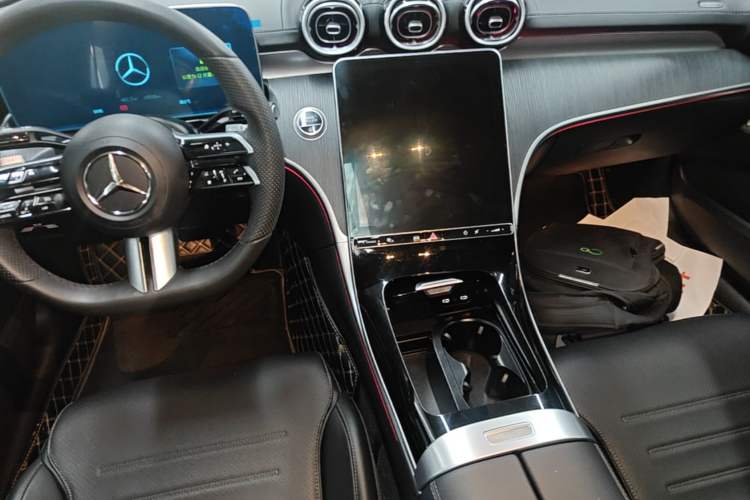 Used Mercedes-Benz C-Class 2022 Revised C 260 L Starry Night Sport Edition Audio And AC Panel