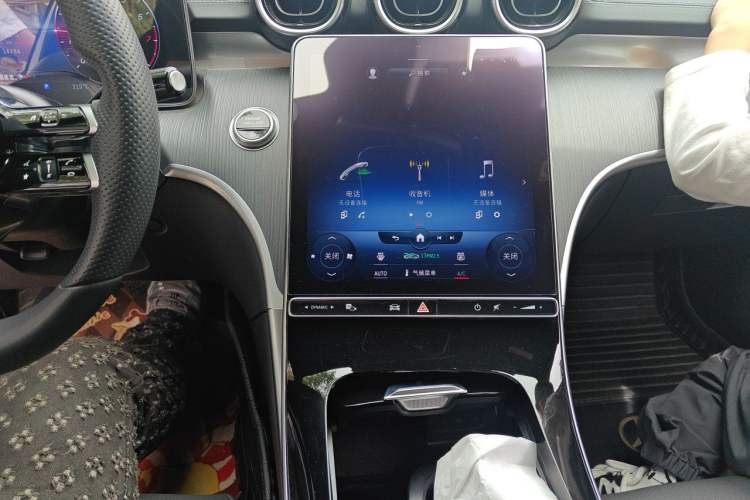 Used Mercedes-Benz C-Class 2022 Restyled C 200 L Sport Edition Audio And AC Panel
