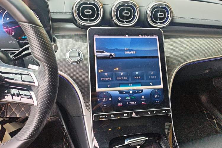 Used Mercedes-Benz C-Class 2022 Restyled C 260 L Sport Edition Audio And AC Panel