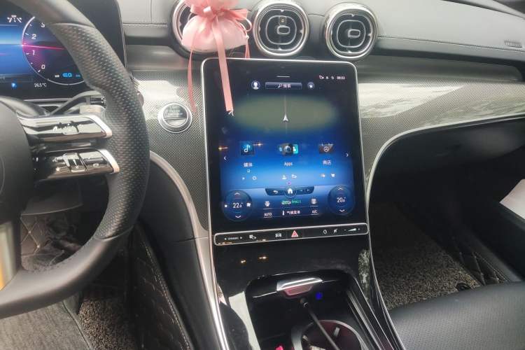 Used Mercedes-Benz C-Class 2022 Restyled C 260 L Sport Edition Audio And AC Panel
