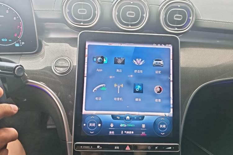 Used Mercedes-Benz C-Class 2022 Restyled C 260 L Sport Edition Audio And AC Panel
