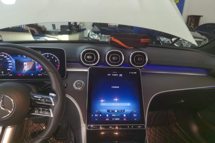 Used Mercedes-Benz C-Class 2022 Restyled C 200 L Sport Edition Audio And AC Panel