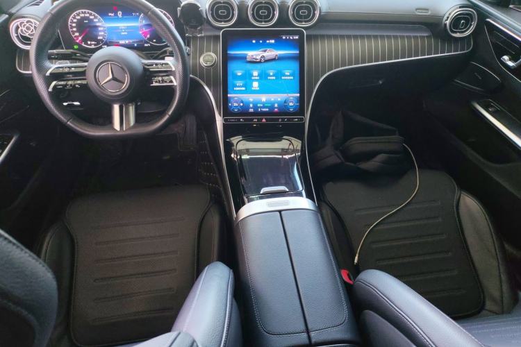 Used Mercedes-Benz C-Class 2022 C 260 L Sport Edition Center Console