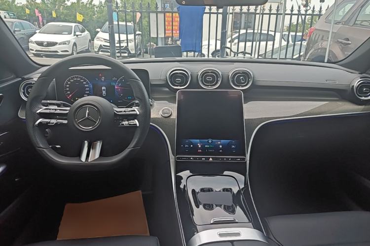 Used Mercedes-Benz C-Class 2022 Restyled C 260 L Sport Edition Center Console