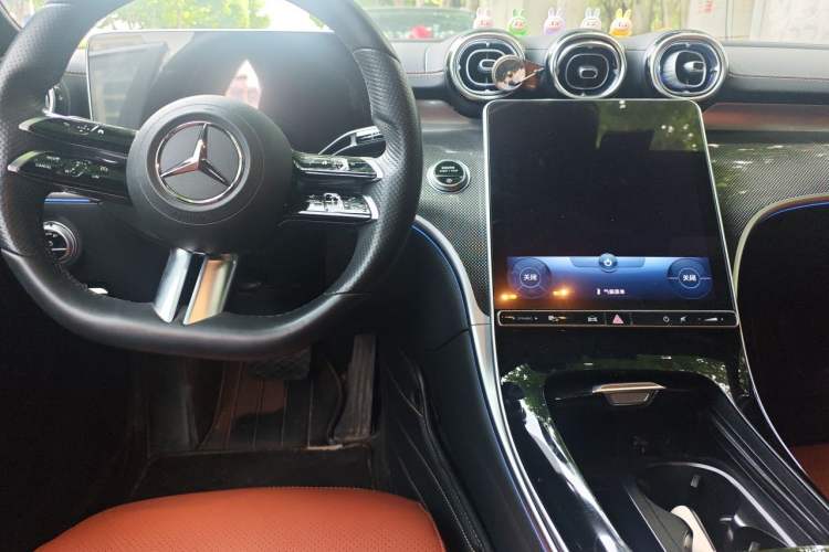 Used Mercedes-Benz C-Class 2022 Restyled C 260 L Sport Edition Center Console