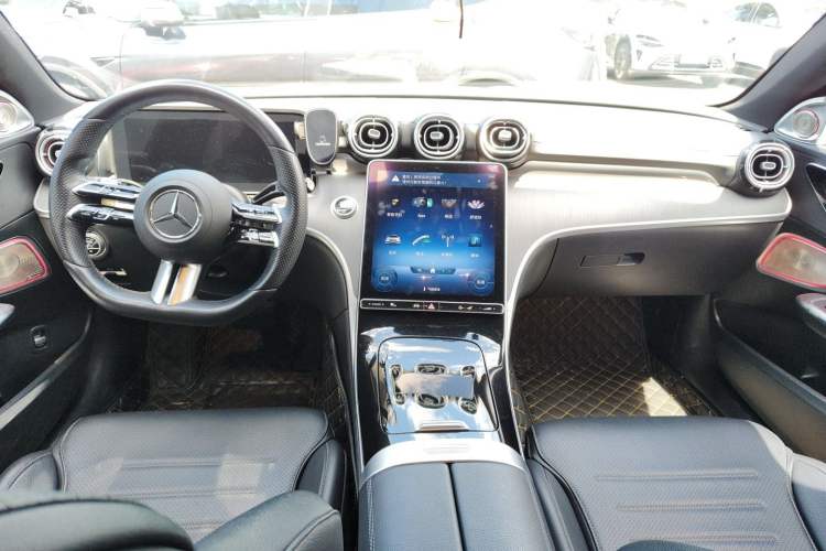 Used Mercedes-Benz C-Class 2022 Restyled C 200 L Sport Edition Center Console