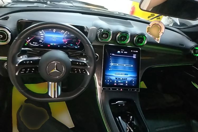 Used Mercedes-Benz C-Class 2022 C 260 L Sport Edition Center Console