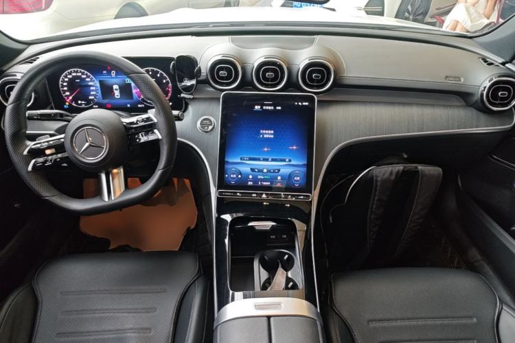 Used Mercedes-Benz C-Class 2022 Restyled C 200 L Sport Edition Center Console