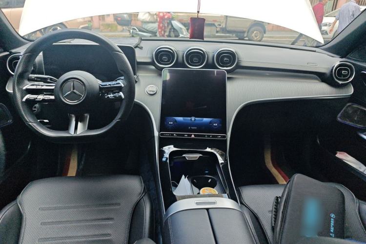 Used Mercedes-Benz C-Class 2022 C 200 L Sport Edition Center Console