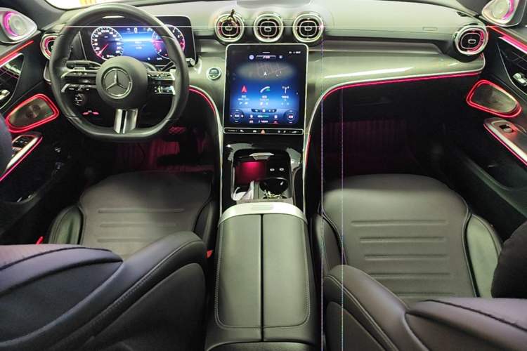 Used Mercedes-Benz C-Class 2022 Restyled C 260 L Sport Edition Center Console