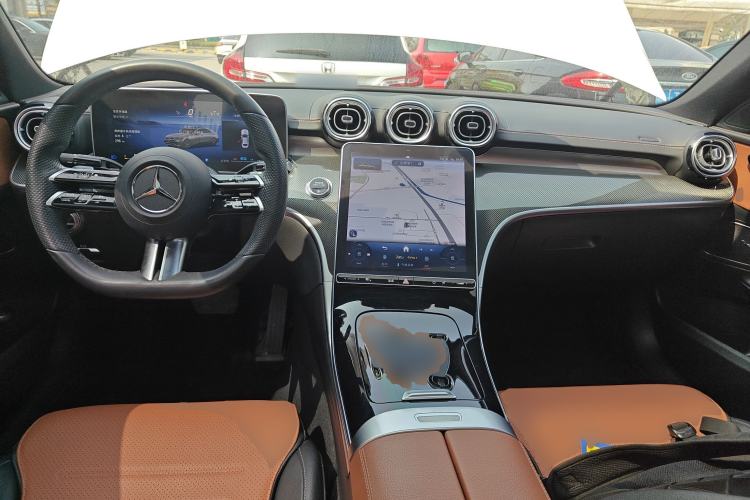 Used Mercedes-Benz C-Class 2022 Restyled C 260 L Sport Edition Center Console